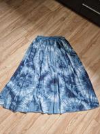 Lange rok met batik maat M, Kleding | Dames, Rokken, Maat 38/40 (M), Blauw, Ophalen of Verzenden, Zo goed als nieuw