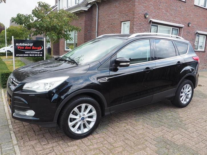Ford Kuga 1.5 Titanium, Auto's, Ford, Bedrijf, Te koop, Kuga, ABS, Achteruitrijcamera, Airbags, Airconditioning, Boordcomputer