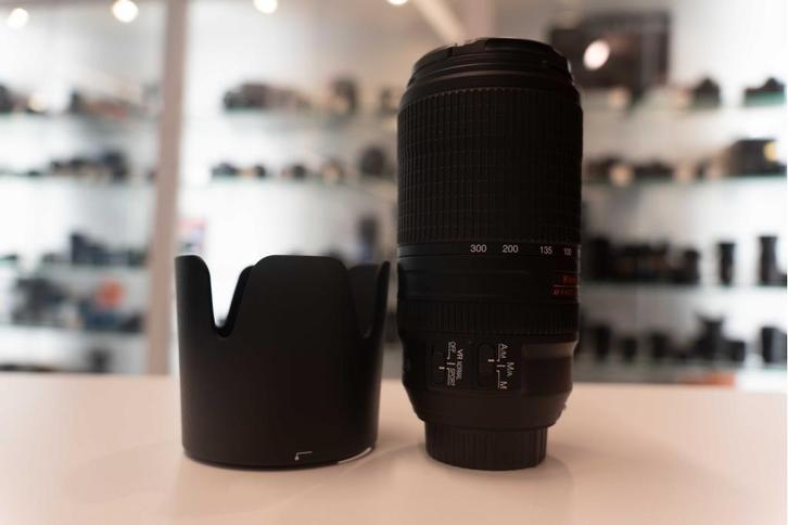 AF-P NIKKOR 70-300MM 1:4.5-5.6 ED Nikon (Foto-Groep Doorn), Audio, Tv en Foto, Fotografie | Lenzen en Objectieven, Gebruikt, Ophalen of Verzenden