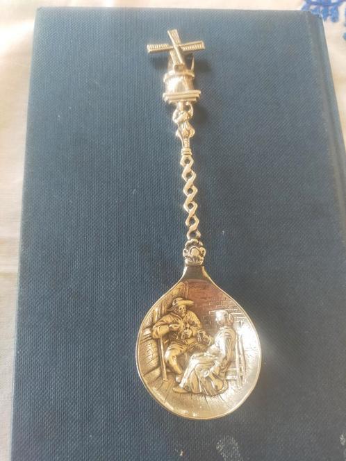 Echt Zilveren Nederlands gemerkte suiker schep + wieken, Antiek en Kunst, Antiek | Goud en Zilver, Zilver, Ophalen of Verzenden