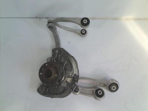 FUSEE RECHTS VOOR Mercedes-Benz C (W205) (A2053322200-), Auto-onderdelen, Ophanging en Onderstel, Mercedes-Benz, Gebruikt
