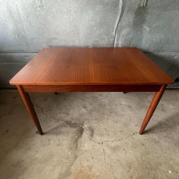 OPRUIMING Deens design teak tafel jaren 50 60 vintage beschikbaar voor biedingen