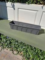 grijze plantenbak, Ophalen of Verzenden, Gebruikt, Minder dan 60 cm