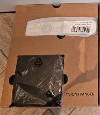NIEUWE KPN Arris VIP5202 tv ontvanger beschikbaar voor biedingen