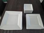 Vierkante porseleinen servies (Xenos), Huis en Inrichting, Ophalen, Gebruikt, Bord(en), Overige stijlen