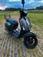 Vespa sprint 80cc brom 4v full build, Fietsen en Brommers, Scooters | Vespa, Ophalen, Overige modellen, Maximaal 45 km/u, Zo goed als nieuw