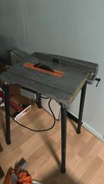 Zaagtafel inclusief zaagbladen, Ophalen, Zo goed als nieuw