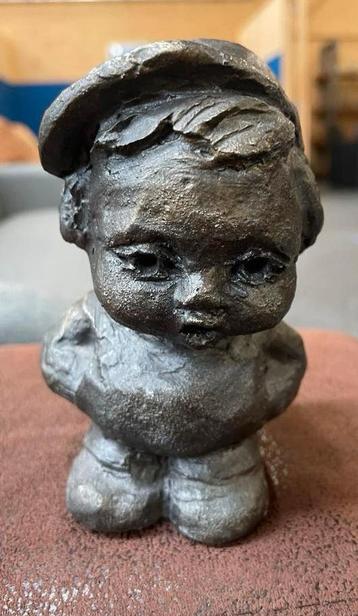 Truus Couwmans Jongen met Pet beschikbaar voor biedingen