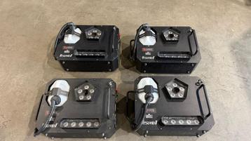 2x Chauvet Vesuvio 2 | geyser CO2 effect / rookmachine beschikbaar voor biedingen