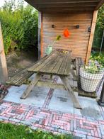 Een grote picknicktafel met opklapbare zittingen., Ophalen, Gebruikt, Inklapbaar, Rechthoekig