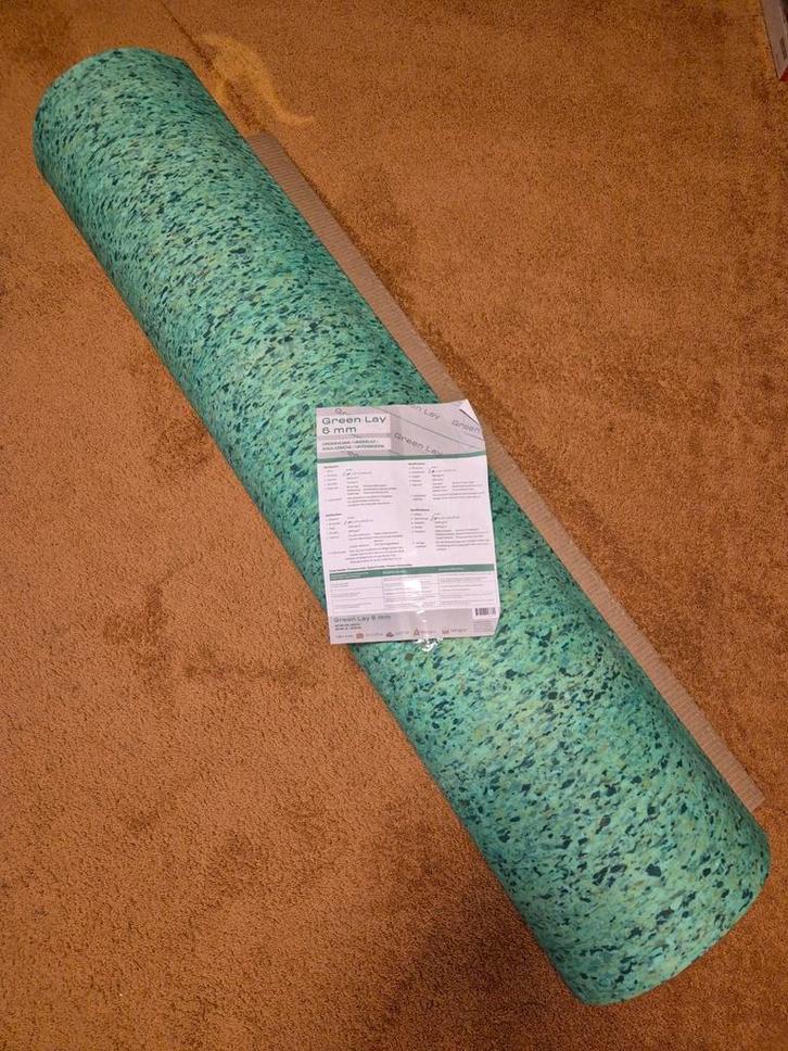 Rol met onder tapijt, Huis en Inrichting, Stoffering | Vloerbedekking, Nieuw, Tapijt, Groen, Ophalen