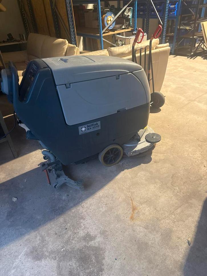 Nilfisk BA 551D Schrobmachine - Gebruikt, Doe-het-zelf en Verbouw, Reinigingsmachines, Gebruikt, Schrobmachine, Ophalen