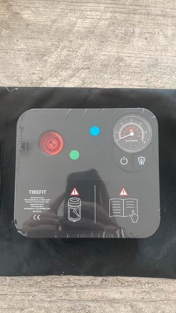 Compressor Airflat tirefit 12v compressor beschikbaar voor biedingen