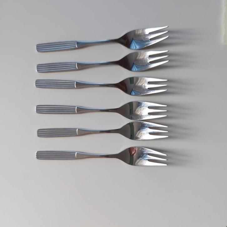 Zilmeta Gero gebaksvorkjes model 505 in doos, Antiek en Kunst, Antiek | Bestek, Ophalen of Verzenden