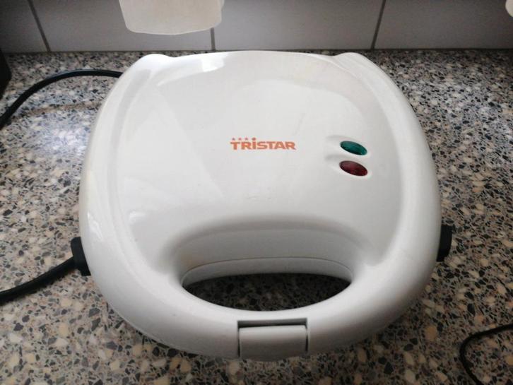 Wafelijzer - Heerlijke wafels bakken!, Witgoed en Apparatuur, Wafelijzers, Gebruikt, Uitneembare platen, Vaatmachinebestendige platen