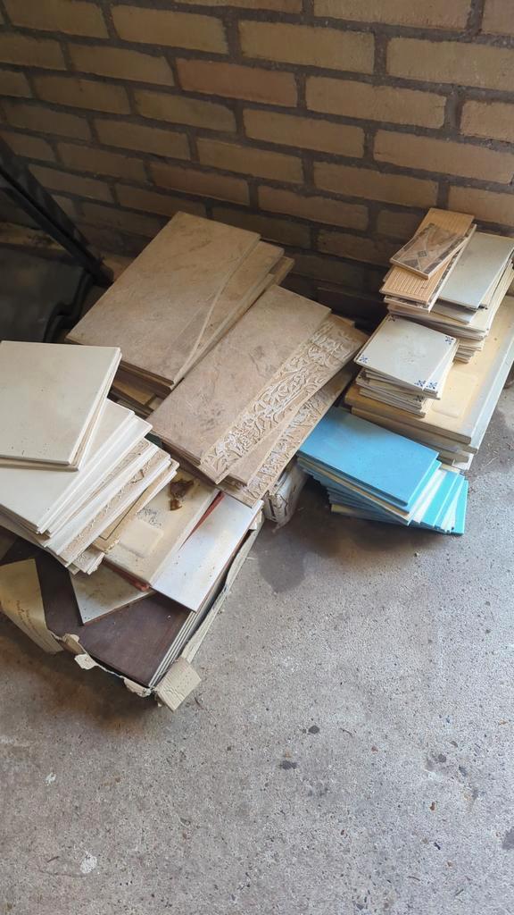 Wandtegels Restpartij - Diverse Kleuren & Patronen, Doe-het-zelf en Verbouw, Tegels, Gebruikt, Wandtegels, Keramiek, 20 tot 40 cm