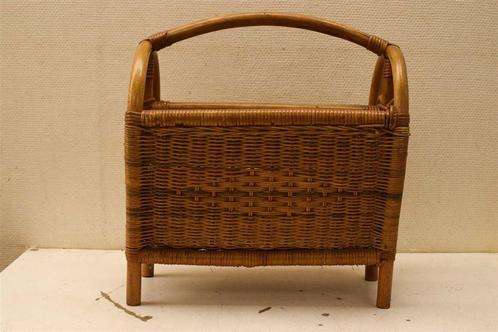 Rotan Rieten Lectuurmand 47249, Huis en Inrichting, Woonaccessoires | Krantenbakken en Lectuurbakken, Gebruikt, Ophalen of Verzenden