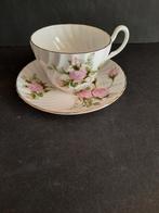 Kop en schotel Bone China Heathcote Made in England, Antiek en Kunst, Antiek | Servies los, Ophalen of Verzenden