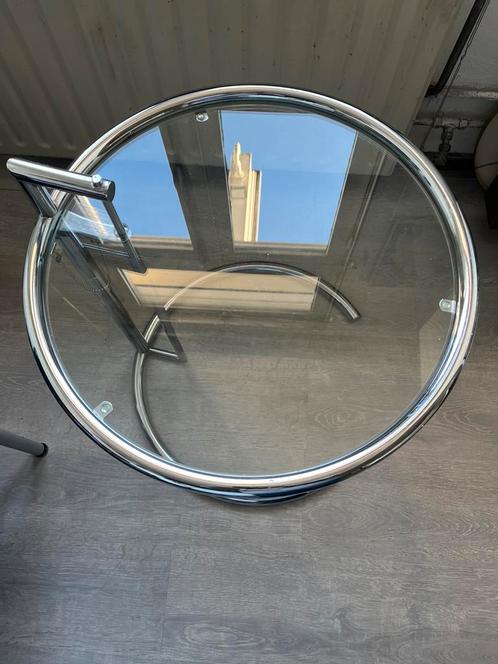 LAATSTE KANS! Orginele Eileen Gray E1027 bijzettafel, Antiek en Kunst, Antiek | Meubels | Tafels, Ophalen