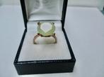 Rood goudkleur ring 19.3 mm met zacht lichtgroene steen erin, Overige materialen, Verzenden, 19 tot 20, Zo goed als nieuw