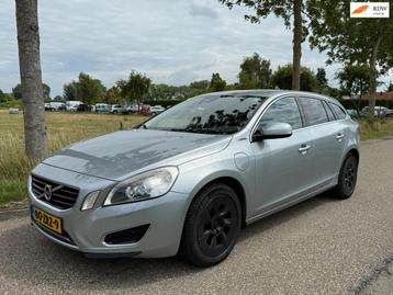 Volvo V60 2.4 D6 AWD Plug-In Hybrid Pure Limited Lees Tekst! beschikbaar voor biedingen