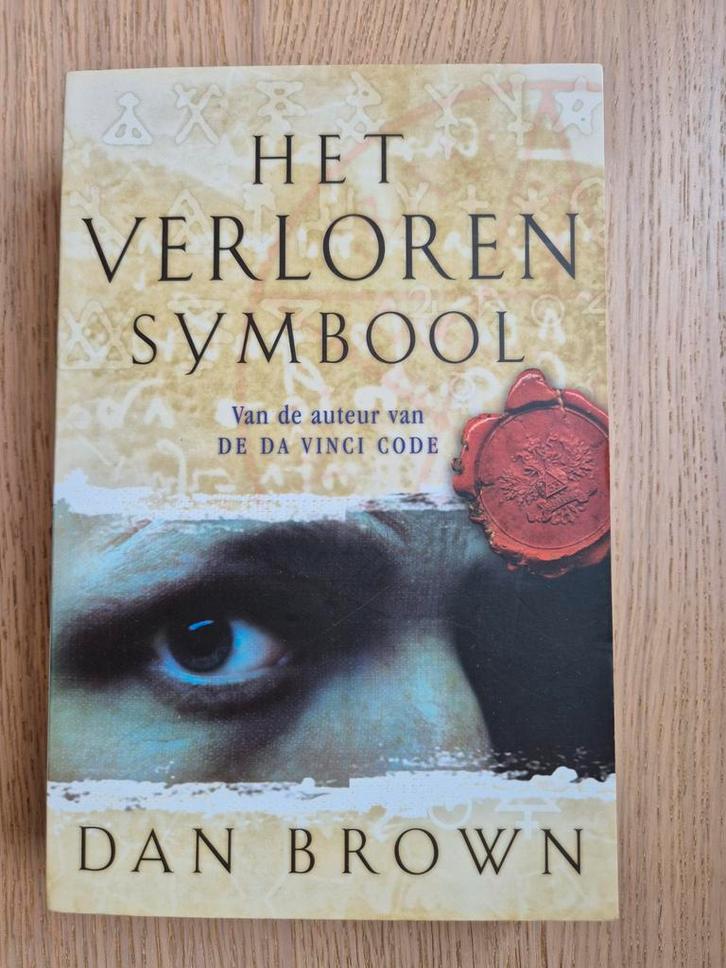 Dan Brown Thrillers - 5 Boeken, Boeken, Thrillers, Gelezen, Nederland, Ophalen of Verzenden