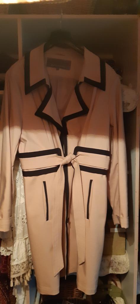 Mooie gave merk-jas Mart Visser, Kleding | Dames, Jassen | Zomer, Zo goed als nieuw, Maat 42/44 (L), Beige, Ophalen of Verzenden