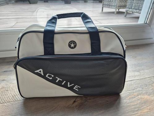 Active sporttas, donker blauw met wit, Motoren, Accessoires | Koffers en Tassen, Zo goed als nieuw, Ophalen of Verzenden
