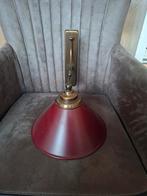 Vintage Wandlamp met Rode Kap, Huis en Inrichting, Lampen | Wandlampen, Ophalen of Verzenden, Gebruikt, Metaal, Vintage