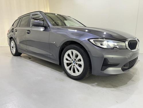 BMW 3 Serie Touring 330e Hybrid Aut8 (bj 2021, automaat), Auto diversen, Schadeauto's, Automaat, Hybride Elektrisch/Benzine, Stationwagon