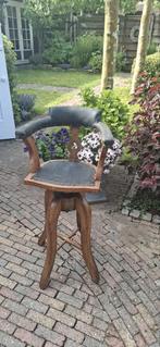 Antieke houten kinderkappersstoel, Antiek en Kunst, Ophalen