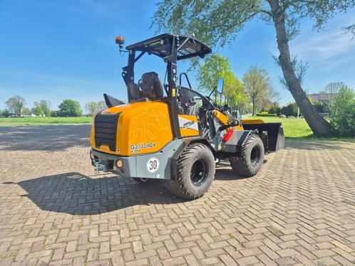 Giant G2700HD+ X-TRA JUBILEUM, Zakelijke goederen, Machines en Bouw | Kranen en Graafmachines, Wiellader of Shovel, Ophalen