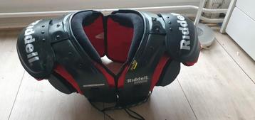 Riddell shoulderpads beschikbaar voor biedingen
