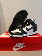 Nike dunk high - 36, Kleding | Dames, Schoenen, Ophalen of Verzenden, Nieuw, Sneakers of Gympen