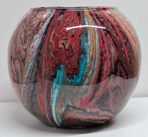 vaas gegoten uniek epoxy pouring art kunst bolvaas handmade, Huis en Inrichting, Woonaccessoires | Vazen, Nieuw, Overige kleuren
