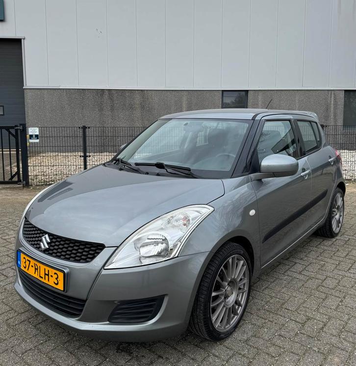 Suzuki Swift 1.2 | 5-D | Sparco Velg. | Stoelverw. |Sportief, Auto's, Suzuki, Bedrijf, Swift, Airbags, Airconditioning, Alarm