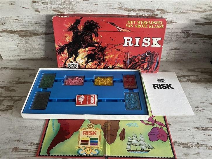 Risk rode doos clipper klassiek bordspel [s991], Hobby en Vrije tijd, Gezelschapsspellen | Bordspellen, Zo goed als nieuw, Ophalen of Verzenden