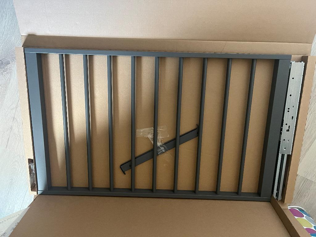 Uittrekbare broekhanger, Huis en Inrichting, Kasten | Kledingkasten, Ophalen, Nieuw, 50 tot 100 cm, Minder dan 100 cm