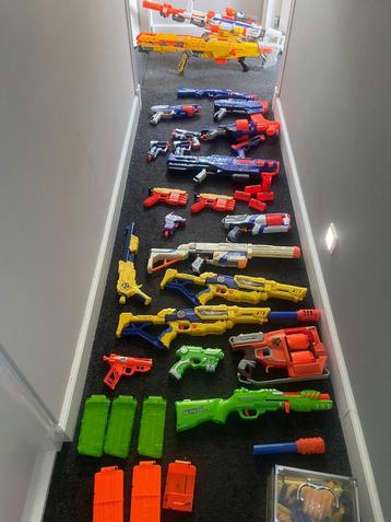 Compleet arsenaal Nerf wapens – alles in één koop beschikbaar voor biedingen