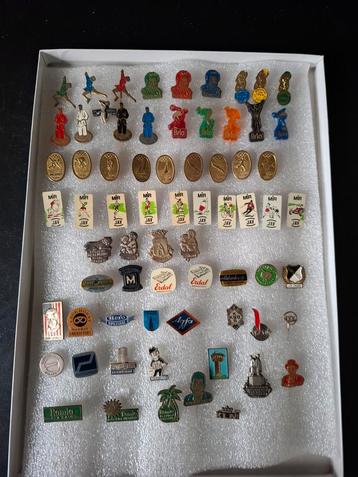 Verzameling Diverse Speldjes/Pins beschikbaar voor biedingen