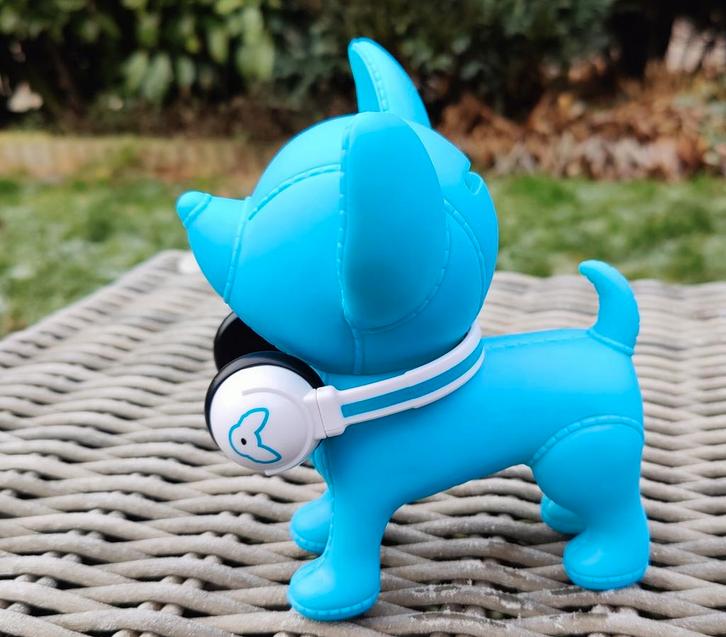 Leuke Spaarpot Hond met Koptelefoon, Verzamelen, Spaarpotten, Nieuw, Dier, Kunststof, Ophalen of Verzenden