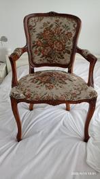 Antieke fauteuil, Ophalen