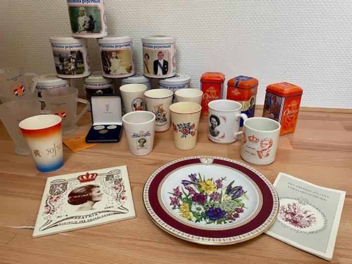 Verzameling koninklijk huis artikelen, Verzamelen, Koninklijk Huis en Royalty, Gebruikt, Overige typen, Nederland, Ophalen of Verzenden