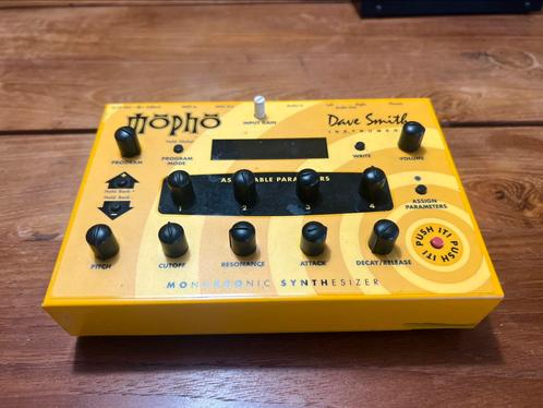 DSI MOPHO, dave smith instruments., Muziek en Instrumenten, Synthesizers, Zo goed als nieuw, Overige aantallen, Overige merken