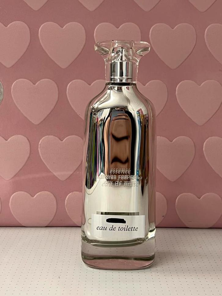 Narciso rodriquez essence eau de musc 125ml edt discontinued, Sieraden, Tassen en Uiterlijk, Uiterlijk | Parfum, Nieuw, Ophalen of Verzenden