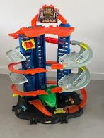 Hot Wheels dino garage incl 16 auto’s, Kinderen en Baby's, Speelgoed | Racebanen, Ophalen, Racebaan, Zo goed als nieuw, Hot Wheels