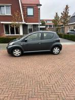 Toyota Aygo 1.0 12V Vvt-i 5DRS/Automaat/navigator/Nap, Auto's, 4 stoelen, 68 pk, Origineel Nederlands, Particulier