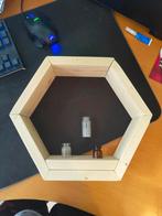 Hexagon muurhanger, Minder dan 50 cm, Ophalen of Verzenden, Zo goed als nieuw, Minder dan 100 cm
