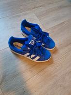 Adidas sneakers 41, Sport en Fitness, Volleybal, Ophalen of Verzenden, Zo goed als nieuw, Schoenen