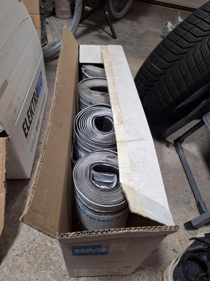 Monier Ruiterrol Optivent Antraciet - 4 stuks, Doe-het-zelf en Verbouw, Dakpannen en Dakbedekking, Nieuw, Overige typen, Kunststof